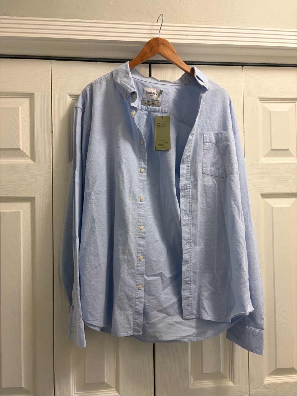 Goodfellow & Co Light Blue Long-Sleeve Button Shirt